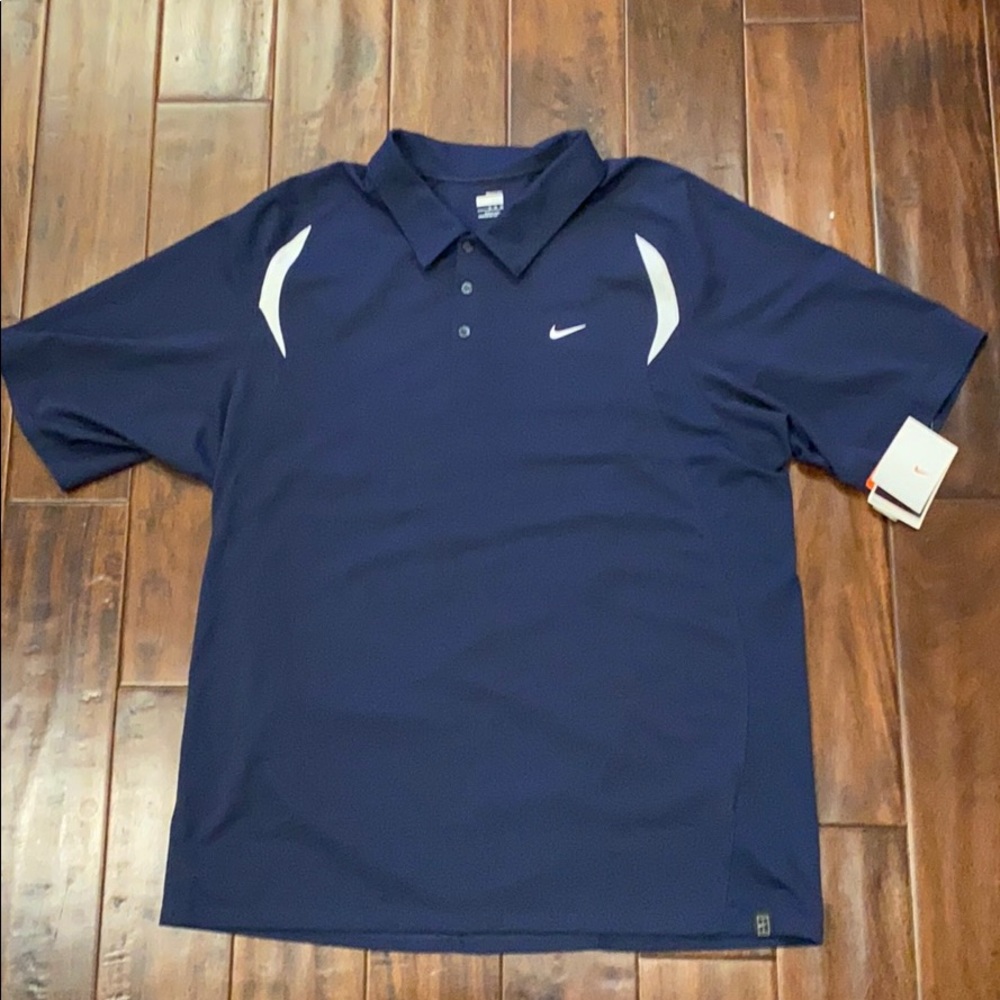 Nike new with tags men’s tennis/golf shirt - XL